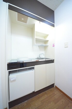 プレスト日新の物件内観写真